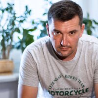 Євген Зюзін 